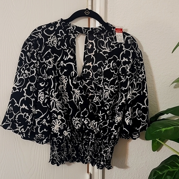 Wide legged Pants - Picture 5 of 6